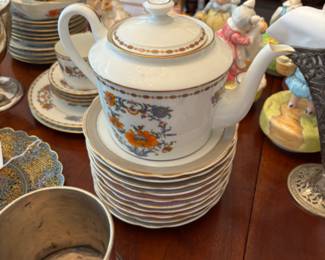 Limoges Ceralene Vieux Chine set of china