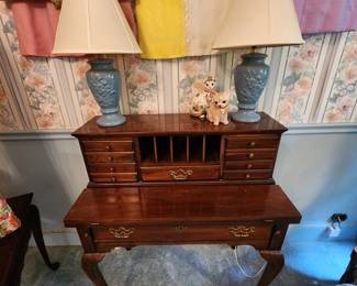 Ladies Secretary