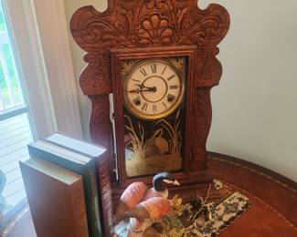 Sessions Mantle Clock