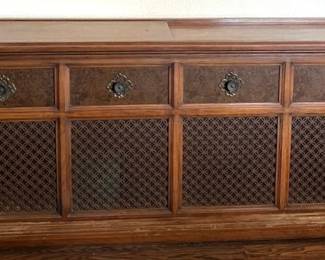 Magnavox Stereophonic High Fidelity