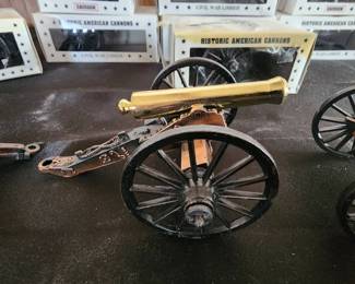 Vintage War Cannons And Civil War Prints