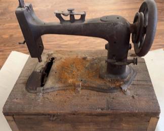 Vintage Sewing Machine
