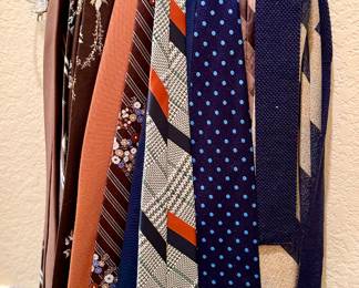 VINTAGE TIES