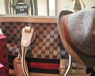 GUCCI HANDBAG