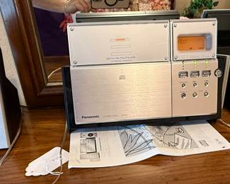 PANASONIC CD/RADIO/STEREO