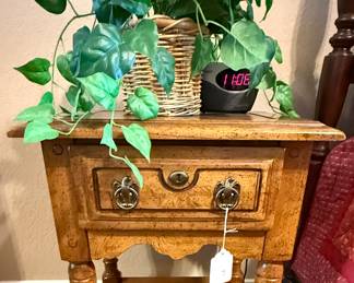 SIDE TABLE