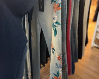 JEANS-JEANS- JEANS - WOMENS SIZES 0-18