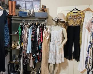 WOMENS CLOTHING SIZE XS- 1XL