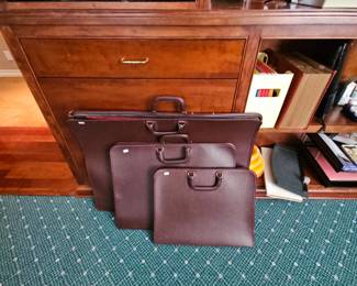 ART/ DRAFTING CASES