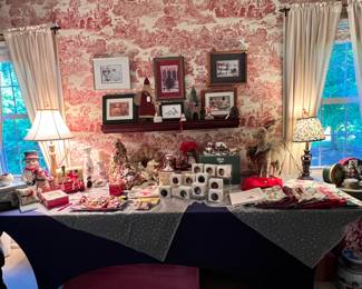Christmas decor - upstairs sitting room