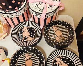 Poodle plates