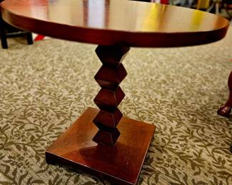 Zig zag table