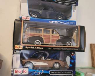 Maisto diecast cars