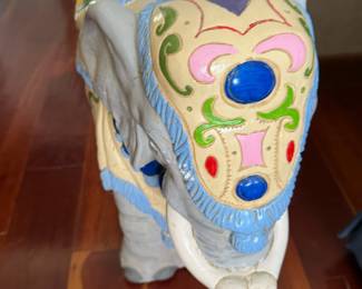 Large elephant