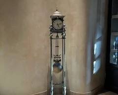 Standing metal clock