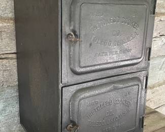 Old Tin Toledo Cooker, 1907