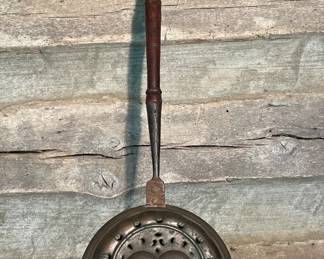 Copper Bed Warmer with Wooden Handle