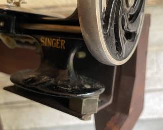 Toy Singer Sewing Machine in Walnut Stand