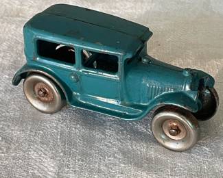 Arcade Cast Iron Car