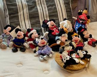 Mickey and Minni