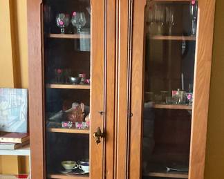 Book cabinet