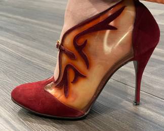 Gorgeous lucite and suede 80’s high heels from Spain