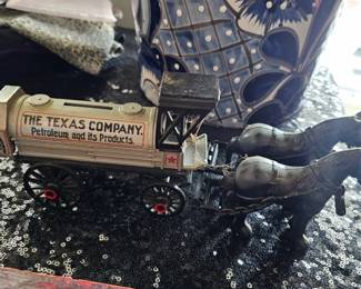 metal texas petroleum horse