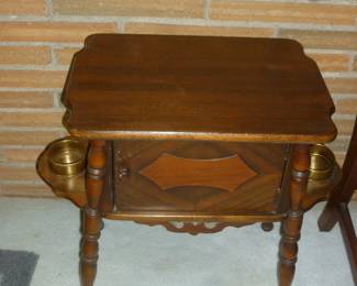 Very neat vintage copper-lined smoke stand