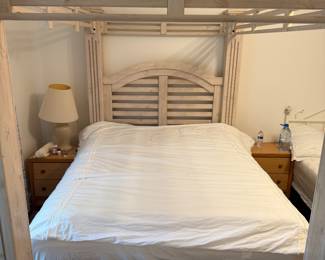 Queen Canopy Bed and Mattress