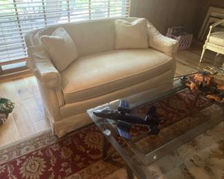 Sherrill loveseat w cream upholstery