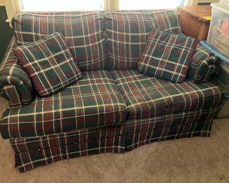 Loveseat w twin hide-a-bed