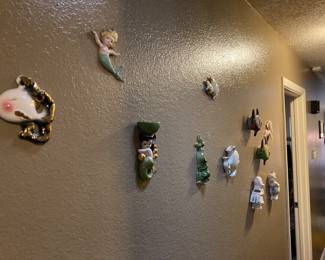 MORE wall pockets!