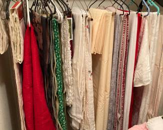 table cloths and runners