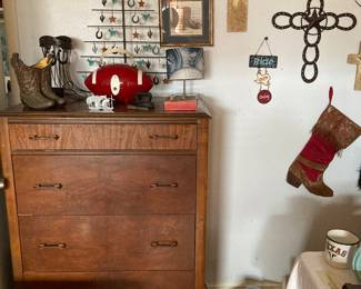 Texana, football purse, 4 drawer chest, mostly horses stuffed animals