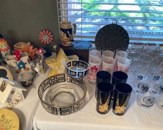 MCM chip-n-dip, oilfield glasses, Little Southwest Conference 5AAAA glasses set, etc.