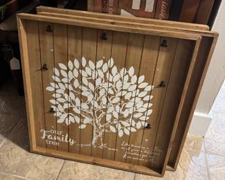Family signs new this week 10% off