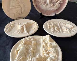 PC214Vintage 3D Collectors Plates
