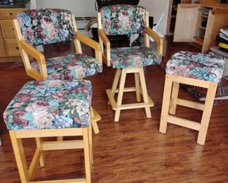 PC220Country Chairs And Stools