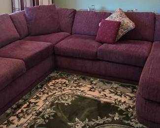 PC136V3pc Sleeper Sectional And Table