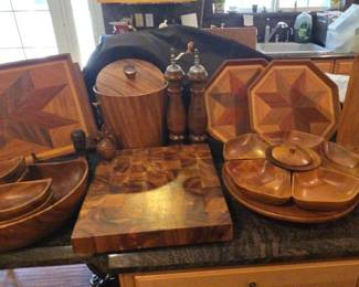 PC143Vintage 1960s Wooden Accessories for Dining