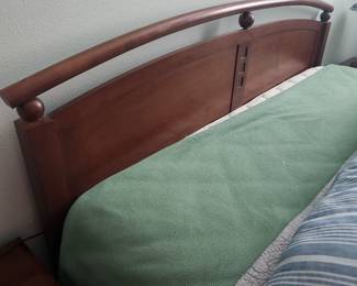 King size bed