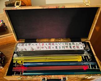 Mahjong set