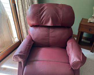 Golden Technologies lift chair