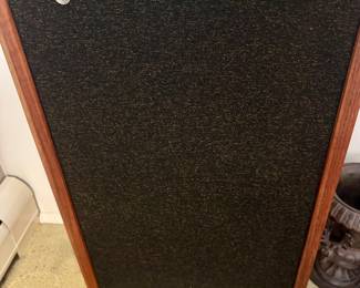 Rectilinear Speakers