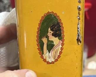 Several antique & vintage tins.