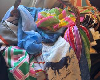 Tons of vintage scarves and head wraps 
