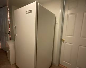 Freezer, great condition!