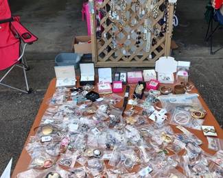 Boutique jewelry
