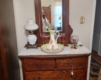 1900’s Tiger Oak dresser.
