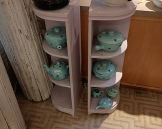 Pair corner shelf units